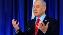 Imagen de Benjamin Netanyahu ordenó «negociaciones directas» con Líbano, el país que siguió con bombardeos pese a la tregua