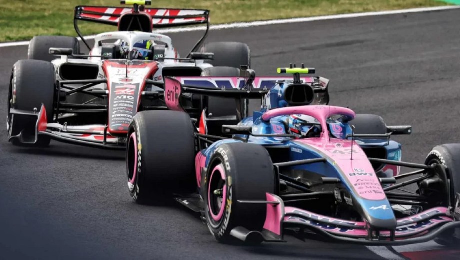 El inglés salió a hablar y disparó de lleno contra el argentino.