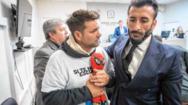 «Es horroroso lo que hicieron»: el dolor del padre de Ángel tras la detención de los acusados en Comodoro Rivadavia