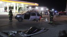 Imagen de Choque y tensión en Centenario: manejaba alcoholizado por la Ruta 7, impactó contra tres autos y fue agredido