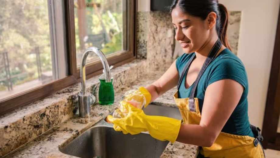 Empleadas domésticas: aportes y consideraciones.-