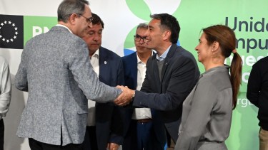 En Viedma los barrios populares tendrán acceso seguro a la energía eléctrica