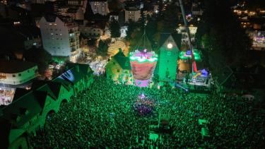 Fiesta del Chocolate: un «tornado» cerró los shows y el domingo de Pascua invita a disfrutar Bariloche