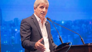 Caputo anticipó que la inflación de marzo superará el 3% y señaló que la economía mejorará a partir de abril