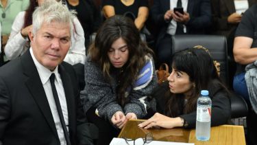 Juicio por la muerte de Maradona: Burlando aseguró que «fue asesinado» y el fiscal catalogó de «improvisados» a los acusados