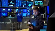 Imagen de El riesgo país avanzó hacia los 600 puntos este martes: qué pasó con las acciones en Wall Street