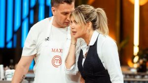 «Triángulo amoroso»: Maxi López mostró el guion de la serie que protagonizará con Wanda Nara