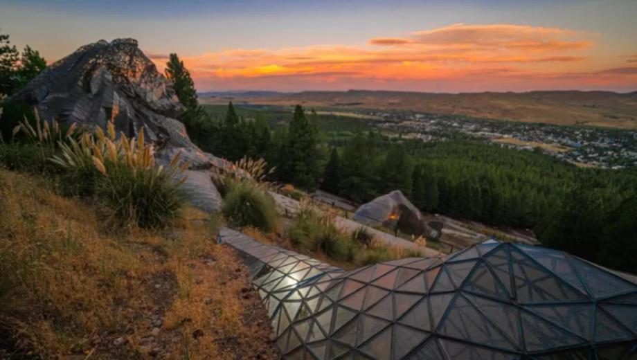 El paseo de Junín de los Andes que gana protagonismo en Semana Santa.