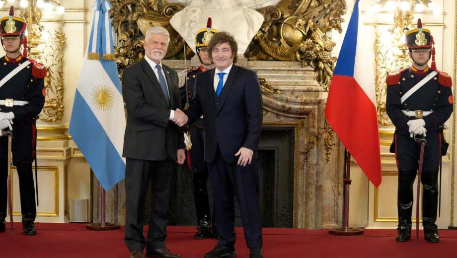 Javier Milei junto al presidente Petr Pavel, un presidente con afinidad ideológica. Foto: Casa Rosada. 