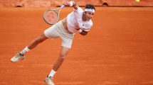 Imagen de Masters 1000 de Montecarlo: Etcheverry derrotó a Dimitrov y Báez cayó ante Alcaraz