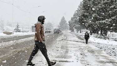 Pronóstico de lluvia y nieve en la cordillera: el día clave para el Alto Valle en Neuquén y Río Negro