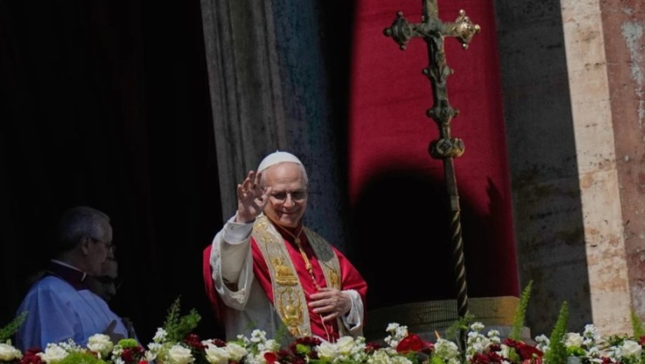 El papa León XIV en su primer mensaje de Pascua. Foto: AP.