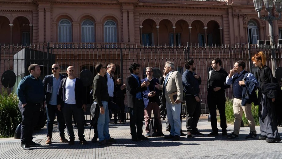 Presentan amparo para que los periodistas ingresen a Casa Rosada. FOTO Agencia NA. CLAUDIO FANCHI.
FOTO Agencia NA.