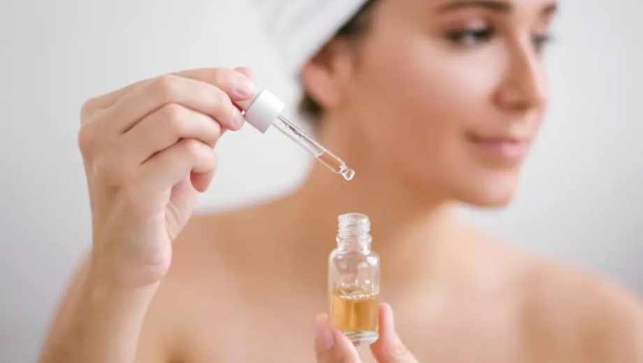 Beneficios de la rosa mosqueta: el regenerador natural que transforma la salud de la piel.-