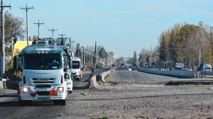 El Gobierno habilitó a Neuquén, Río Negro y otras provincias a concesionar obras en rutas nacionales como la 22 y la 151