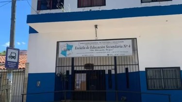 Una alumna apuñaló a un compañero en la puerta del colegio en la localidad bonaerense de San Martín