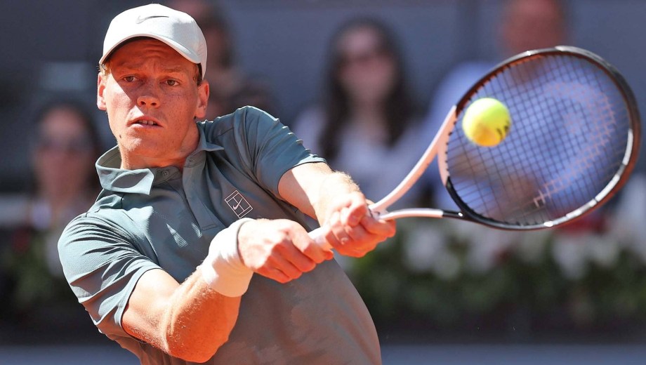 Sinner demostró su jerarquía y sacó a la sorpresa del torneo.