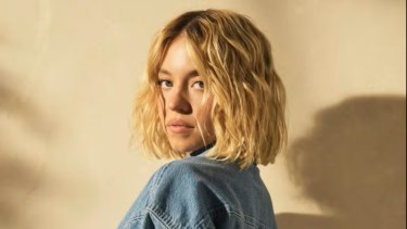 Sydney Sweeney y Anna Wintour fuera de «El Diablo viste a la Moda 2»: por qué borraron sus escenas