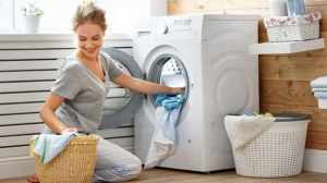 Mezcla de vinagre blanco y jabón: el método económico que transforma tu limpieza