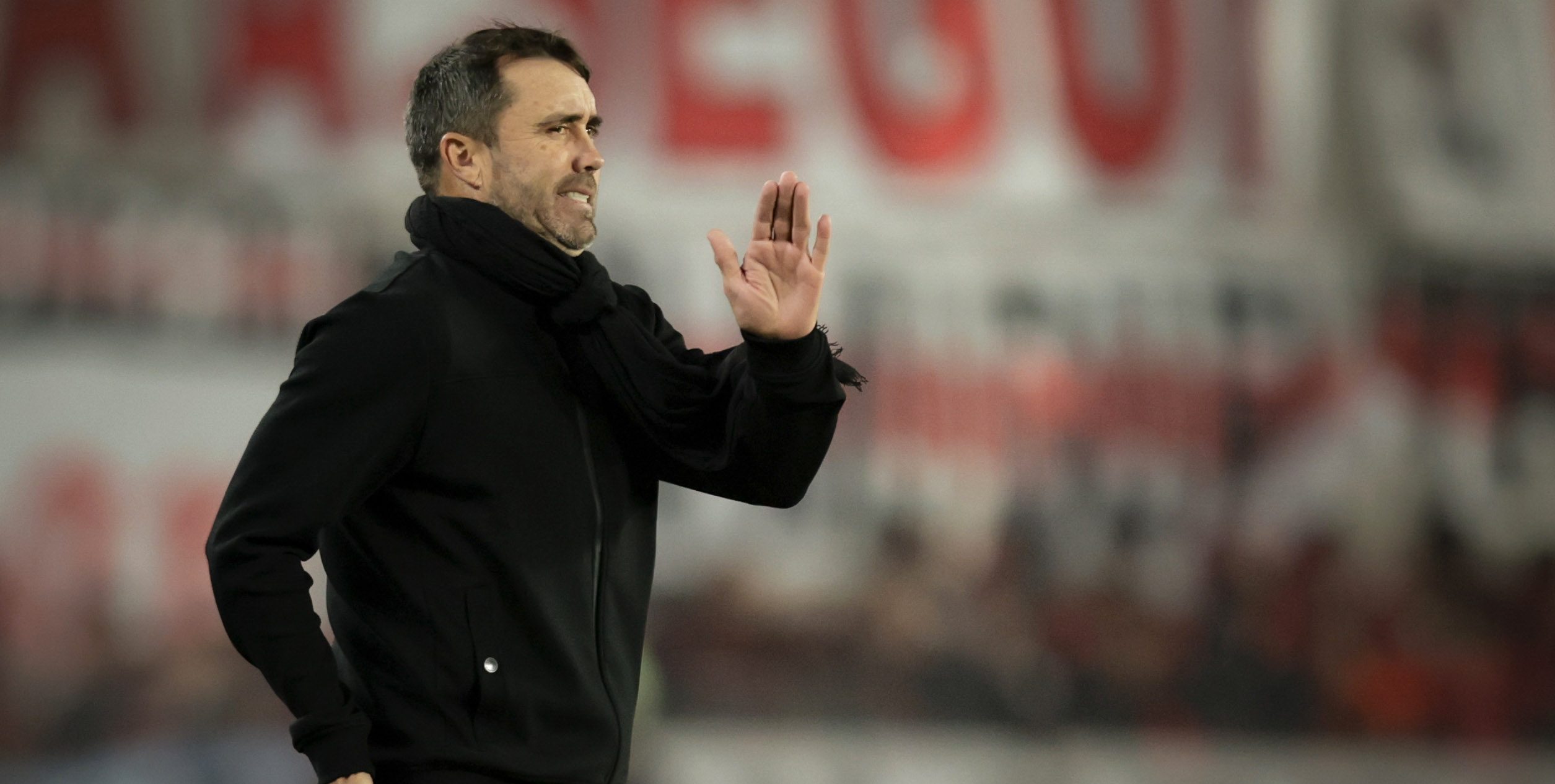 Coudet no dirigirá a River en el debut ante Barracas Central: el motivo y quién se hará cargo
