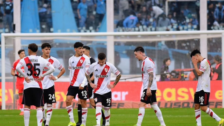 Desconcierto en Córdoba. Luego de la final, se viene una depuración. Y Rivero (13) pica en punta. (FBaires)