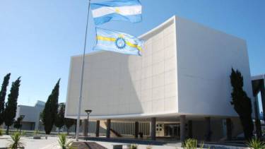 Chubut apuesta por la energía limpia: la legislatura es el primer edificio público con generador de energía solar  