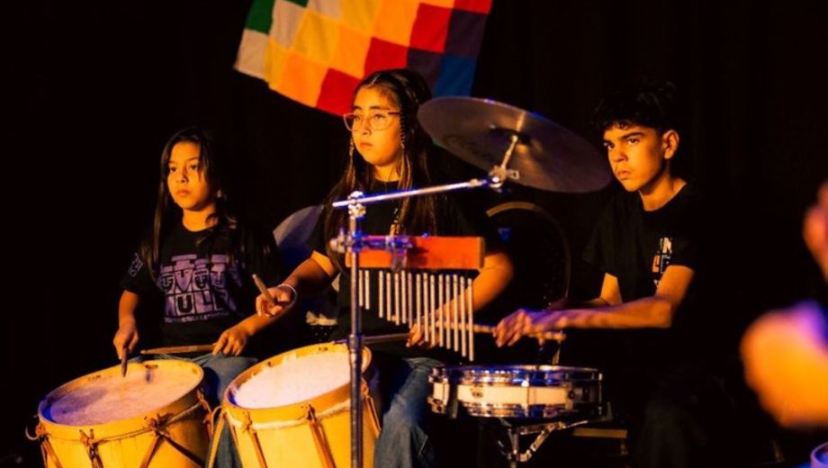 Orquesta Folclórica Municipal Infantil y Juvenil Amulén de Cipolletti es una agrupación fundada en 2014. (Foto: Municipalidad de Cipolletti). 