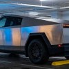 Imagen de Una Tesla Cybertruck de U$S100.000 en el Congreso: quién es el dueño libertario de la camioneta eléctrica