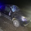 Imagen de Valle Medio: una mujer volcó sobre la Ruta 250 tras ser encandilada por otro vehículo