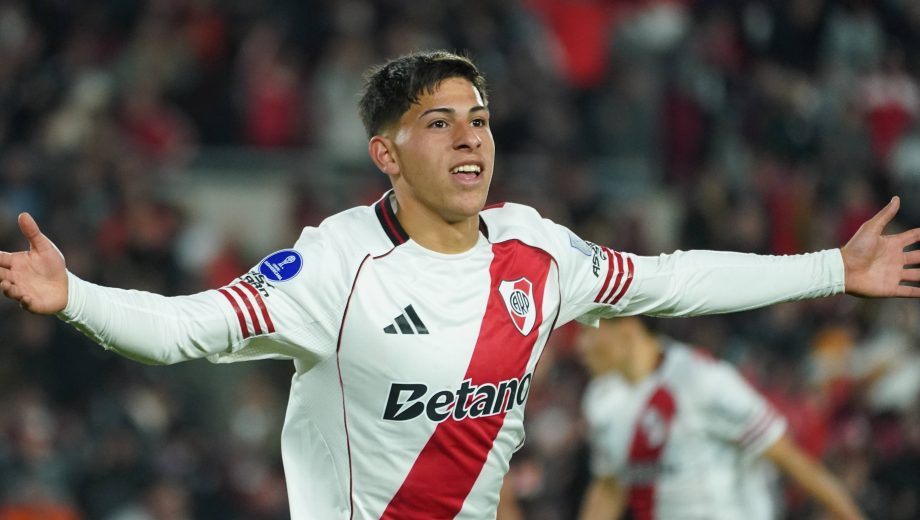 Lautaro Pereyra debutó en las redes en la Primera de River, con un gol agónico para igualar el partido. (Foto: Clarín Fotografía)