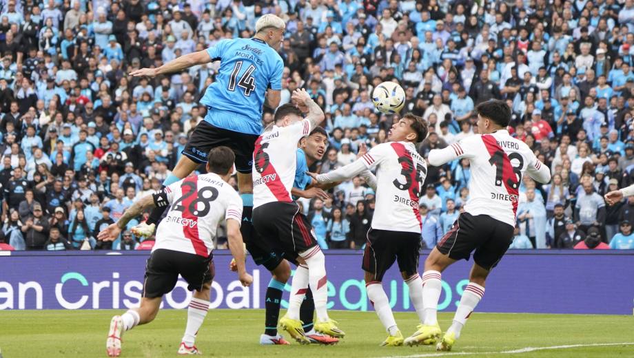 Morales puso el 1-1 parcial en la final del torneo Apertura.