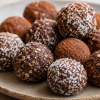 Imagen de Trufas de avena, cacao y café: una receta fácil, sin horno y perfecta para acompañar el mate