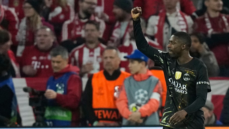 Ousmane Dembélé puso a París Saint-Germain en ventaja a los 3 minutos del partido. (AFP)
