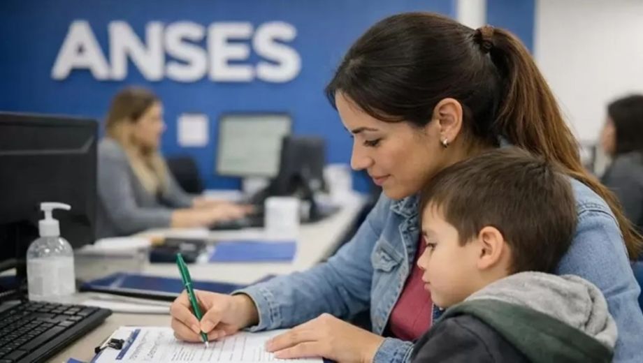 AUH de ANSES: ¿quiénes podrían dejar de cobrar la asignación en mayo 2026?.-