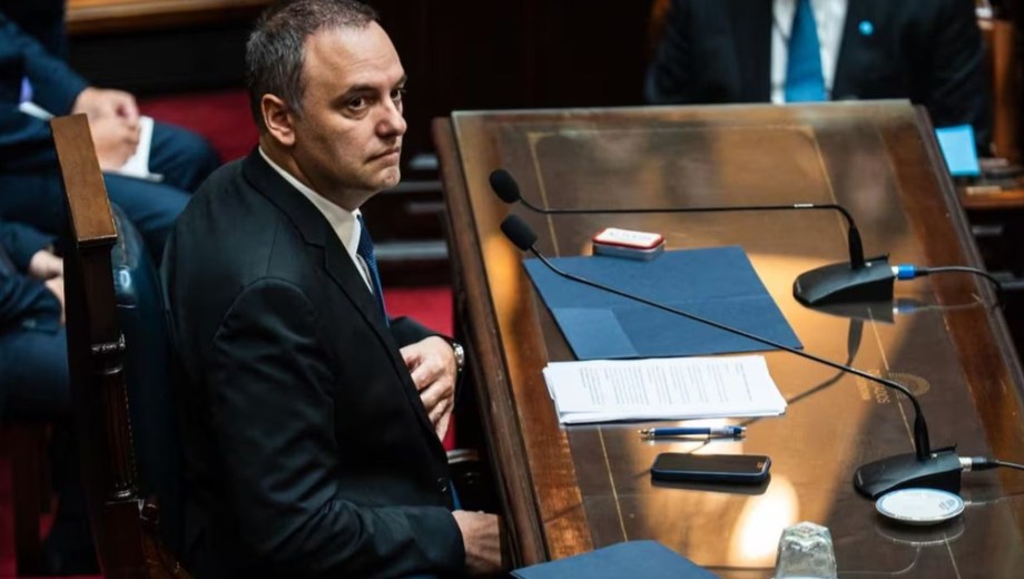 El conflicto de Adorni condiciona al Gobierno.