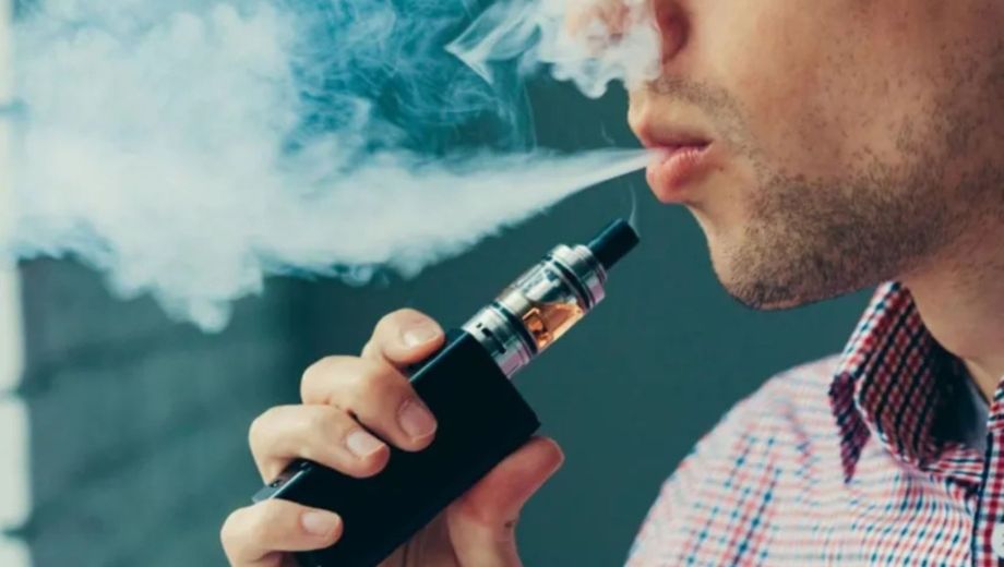 El Gobierno anunció una serie de normas para la comercializaciones de cigarrillos electrónicos (Foto: archivo)