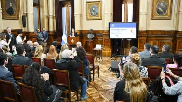 Senado: el oficialismo negocia con aliados para destrabar leyes sin votos asegurados