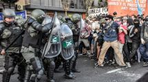 Imagen de Casación reabrió la causa por la represión a jubilados en el Congreso y apartó a jueces federales