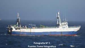 El detalle que expuso a un barco español que pescaba ilegalmente dentro del mar argentino