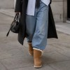 Imagen de Se usaban en los dos mil y son tendencia en 2026: las botas con corderito que son furor 