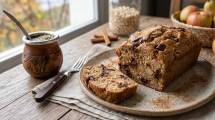 Imagen de Cómo hacer budín de pera y chocolate: la unión ideal entre frutas y chocolate para el invierno