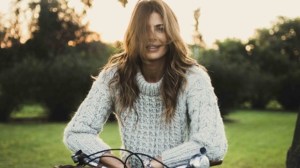 Juliana Awada dueña de un estilo minimalista, elegante con tonos neutros que nunca pasa de moda