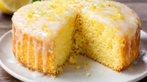 Imagen de Bizcochuelo saludable de limón en 4 minutos: la versión rápida al microondas con sabor fresco y casero