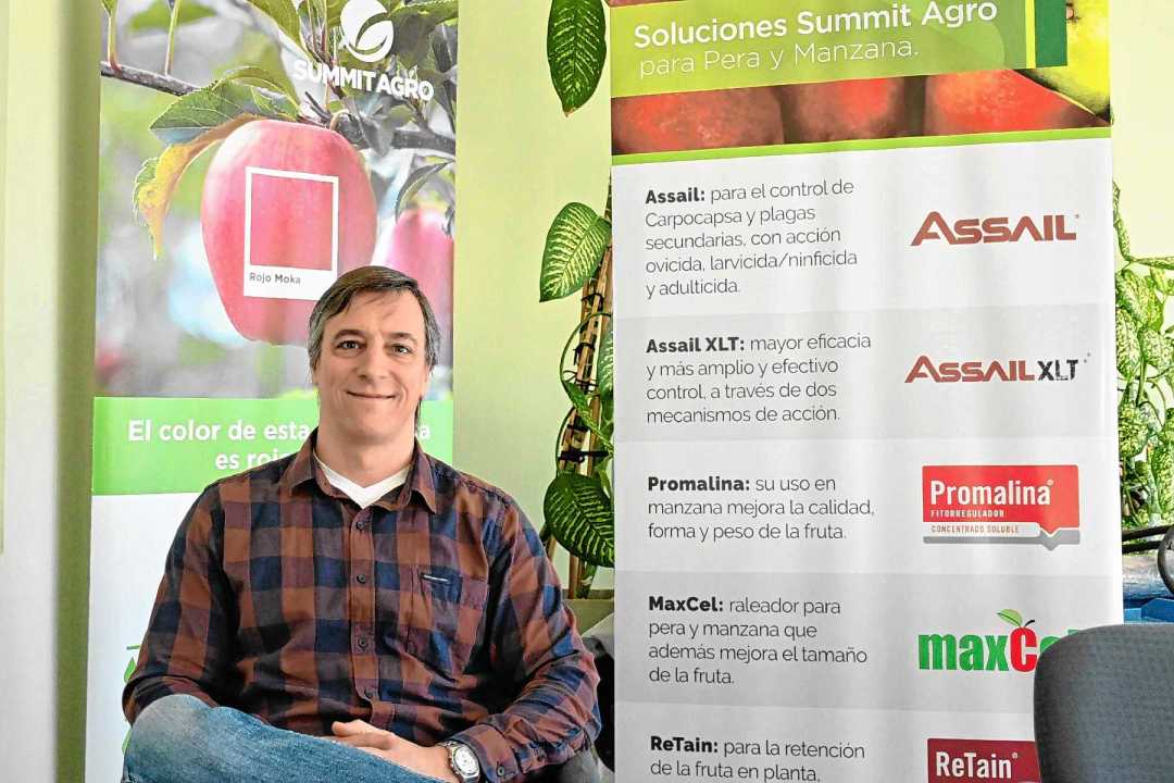 Javier Legaspi: "Es un producto técnico, muy versátil, que va a tener distintas instancias de aplicación según el objetivo, por eso es importante el acompañamiento del equipo técnico de Tecniterra para hacer un manejo preciso y eficaz que garantice el mejor resultado".