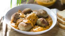 Imagen de Cómo preparar albóndigas veganas de garbanzos y avena: nutritivas y fáciles de hacer