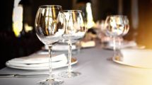 Imagen de Cómo limpiar tus copas de cristal: secretos de sommeliers para un brillo inigualable