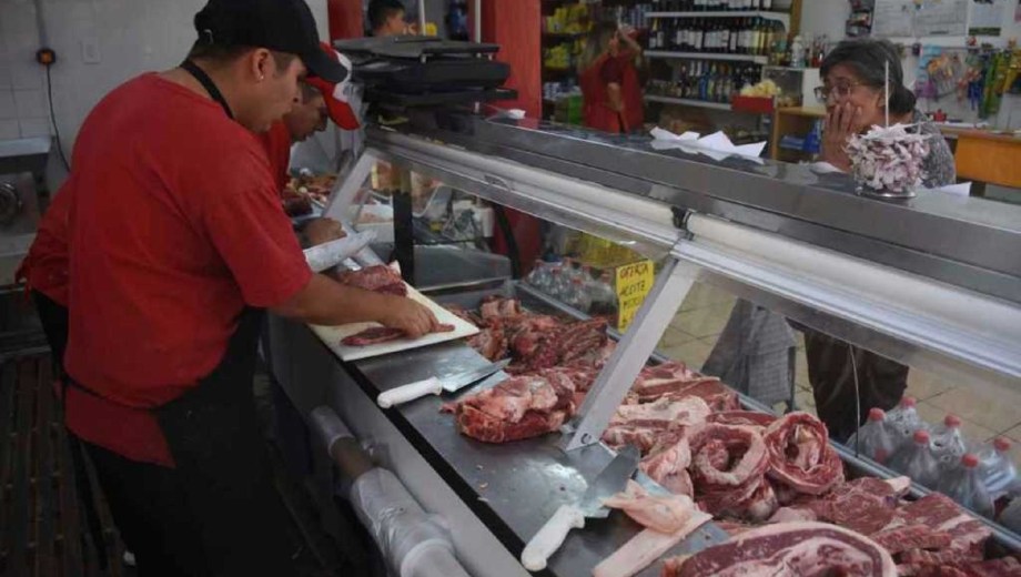 El consumo privado sigue golpeado. 