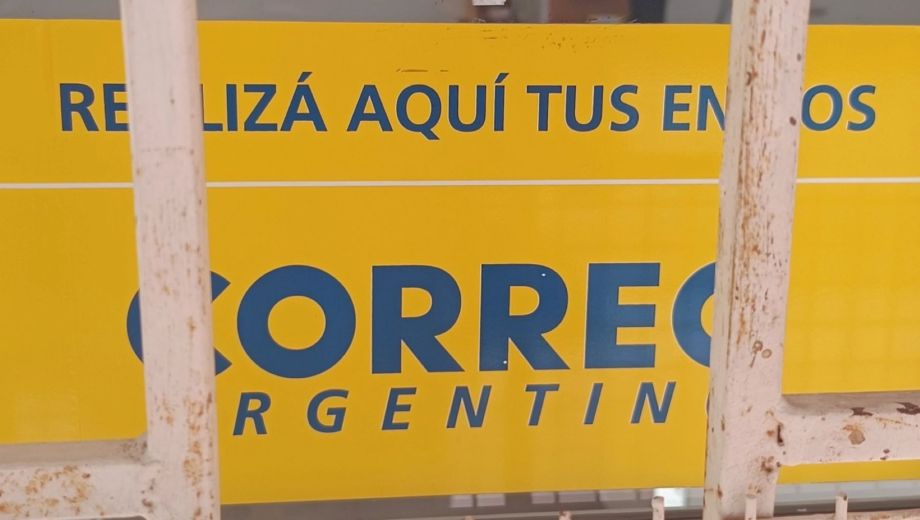 La empresa estatal también quitó sucursales en Río Negro. Foto: gentileza Facebook. 