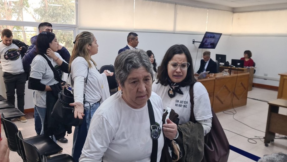 Los familiares de las víctimas Herrera, Molina y Jara escucharon el veredicto del tribunal (Foto: Andrea Vazquez)
