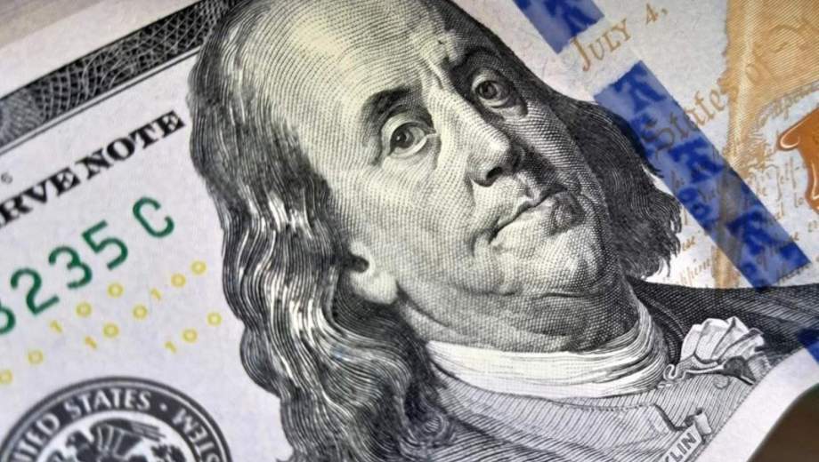Dólar hoy: a cuánto cotiza el dólar oficial y los dólares financieros este viernes 8 de mayo 2026.-